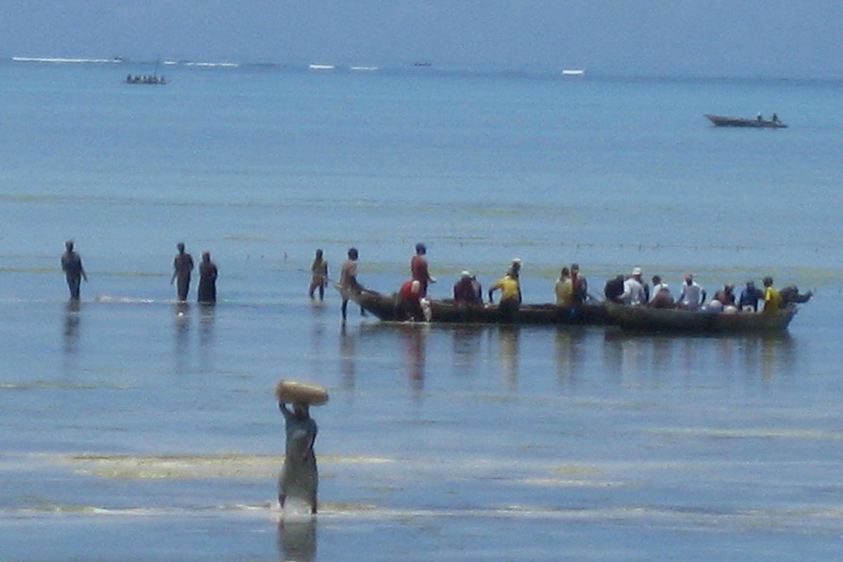 Fishermen leaving in the morning